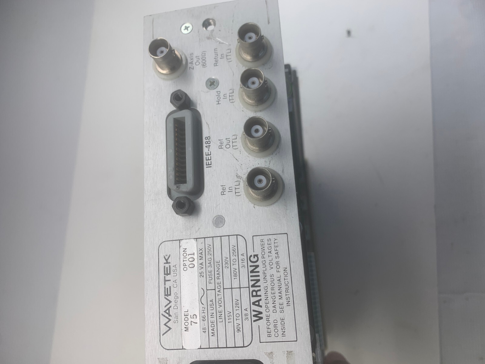 WAVETEK MODEL 75 ARBITRARY WAVEFORM GENERATOR