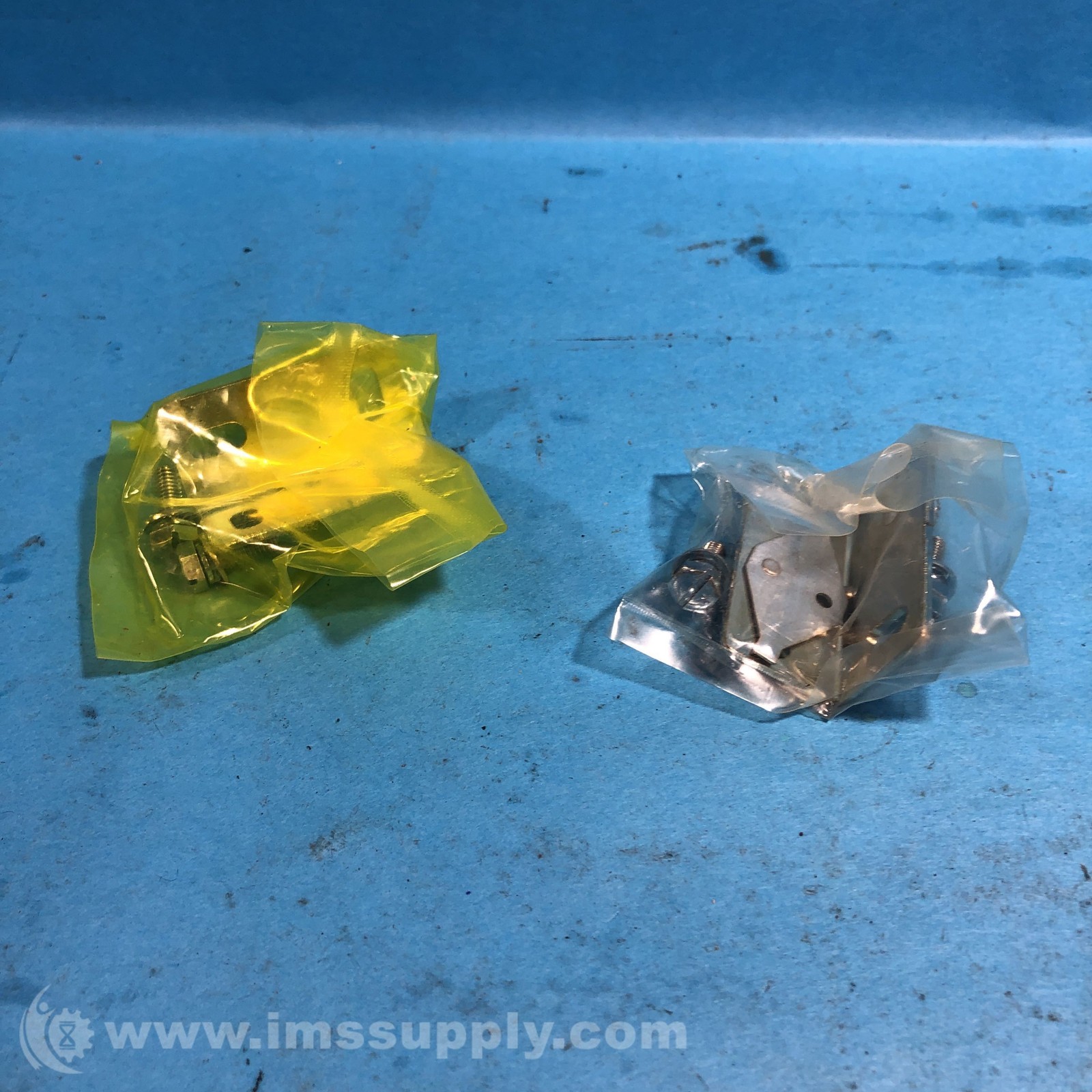 Omron E3S-5E4 Photoelectric Sensor FNOB
