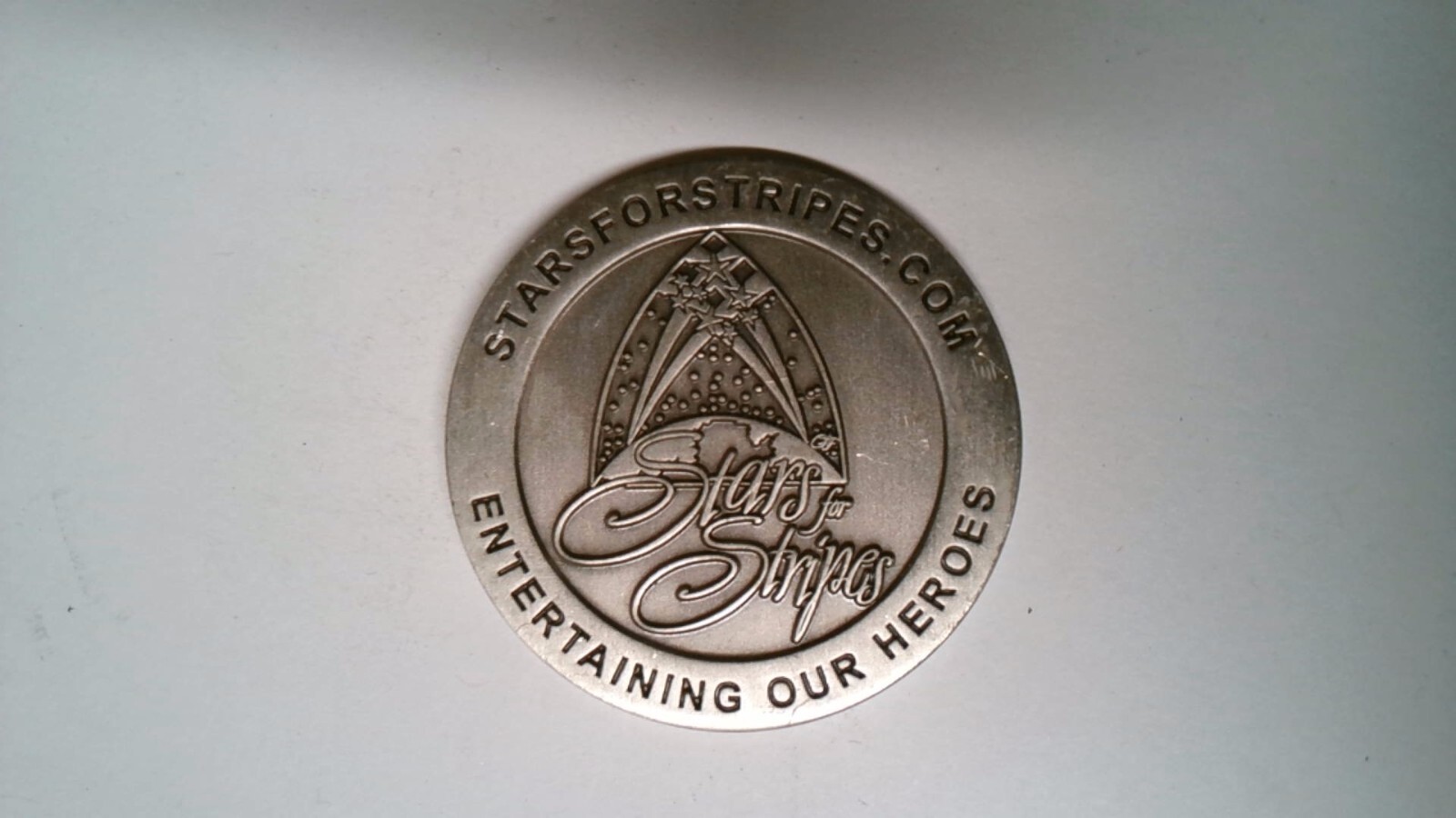 CHALLENGE COIN OLDER HARD FIND STARS FOR STRIPES ENTERTAINING OUR HEROES US FORC