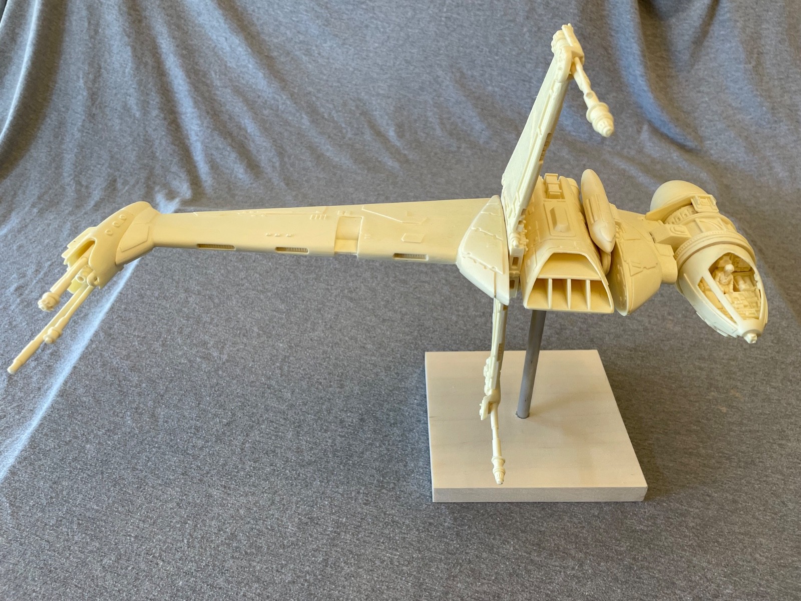 1/48 B-Wing Resin Kit Star Wars